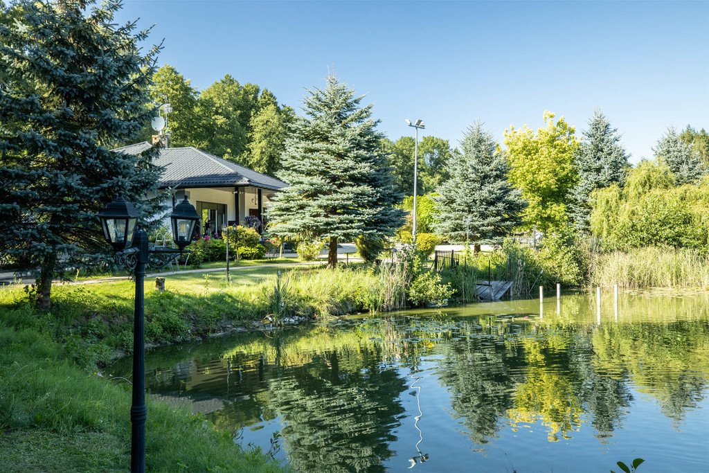 Przytulny dom z prywatnym jeziorkiem i 160 m² Kociołki  160m2 Foto 1