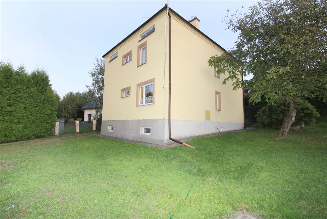 Przestronny dom 150m2 z garażami i ogrodem w Kielnarowej Kielnarowa  150m2 Foto 1