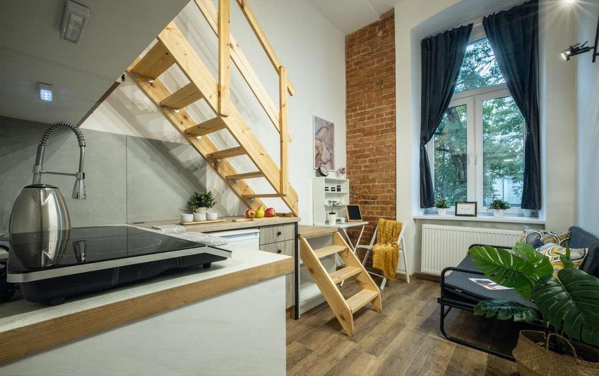 Kawalerka na wynajem w centrum Łodzi, 16 m2, pełne wyposażenie Łódź, Śródmieście, Wólczańska  14m2 Foto 1