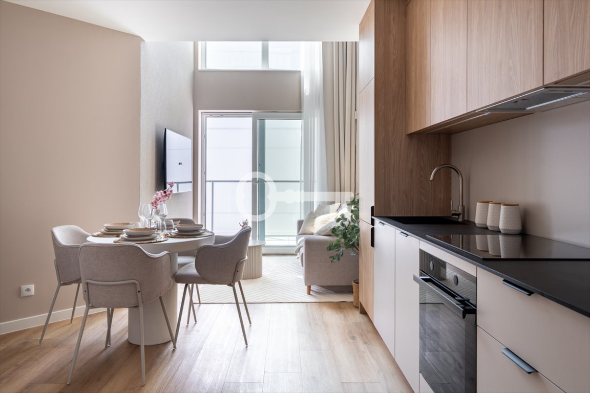 Nowoczesny apartament z antresolą i balkonem 8,18 m² Hel, Żeromskiego  54m2 Foto 1