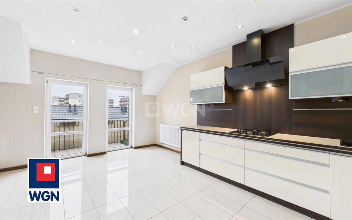 Mieszkanie czteropokojowe  na sprzedaż Kościan, Gostyńska  90m2 Foto 1