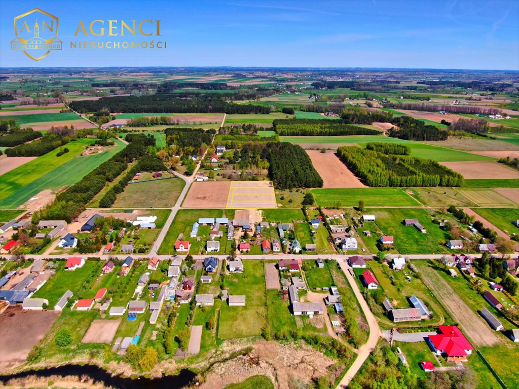 Działka 1300 m² w Górze – spokojna okolica, media, warunki zabudowy Góra  1 300m2 Foto 1