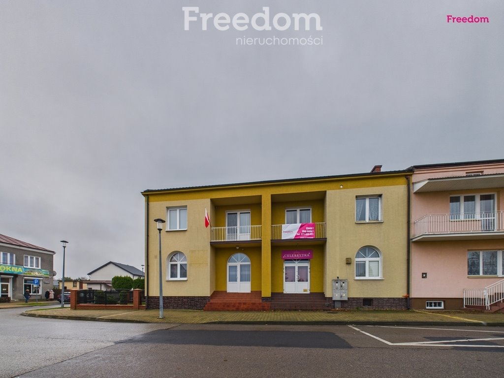 Mieszkanie trzypokojowe na sprzedaż Zwoleń, Plac Kochanowskiego  78m2 Foto 1