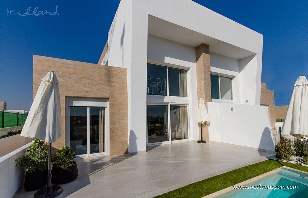 Nowoczesne wille z basenem i 3 sypialniami w La Finca Golf Hiszpania, Algorfa  118m2 Foto 1