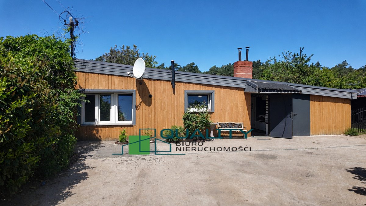 Przestronny dom 130 m² z werandą i pełnym wyposażeniem Kobylnica, Sosnowa  130m2 Foto 1