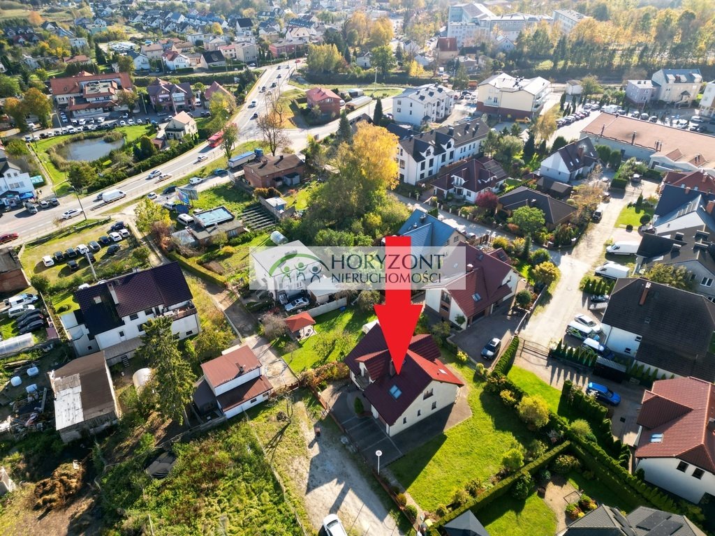 Przestronny dom z garażem, tarasem i ogrodem w Żukowie Żukowo  150m2 Foto 1