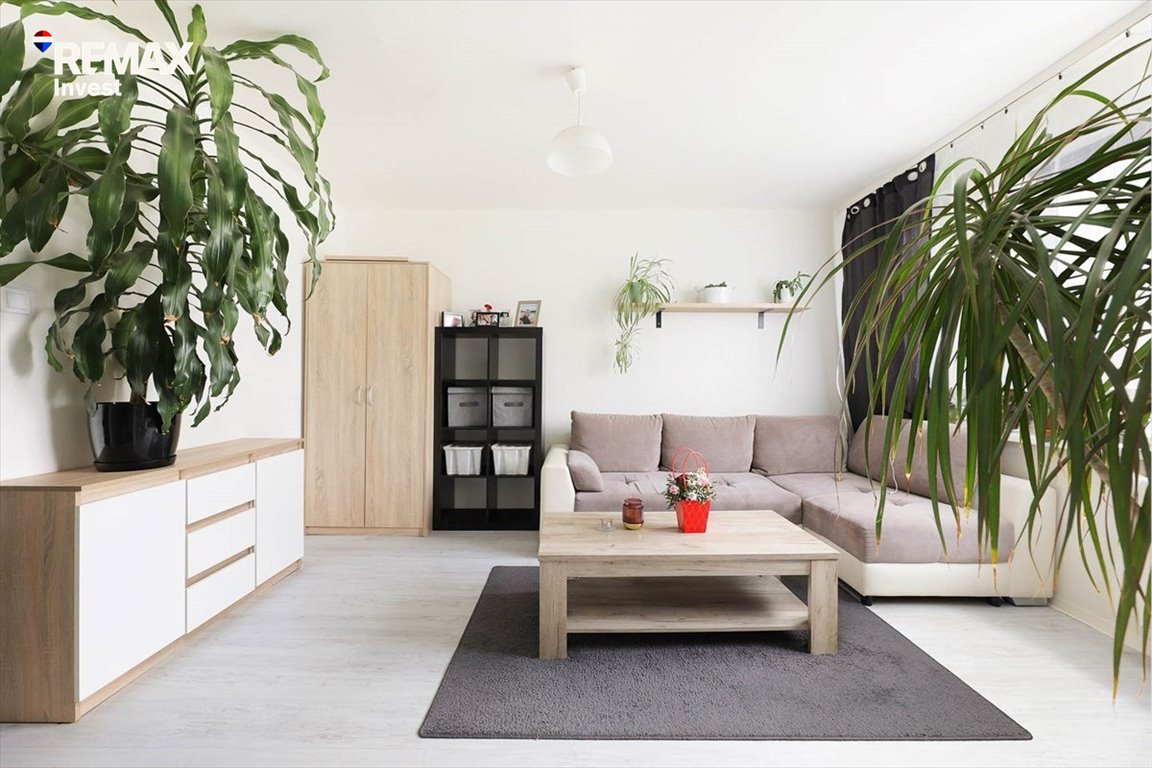 Na wynajem komfortowe 34 m² mieszkanie w Kętach Kęty, Osiedle generała Władysława Sikorskiego  34m2 Foto 1