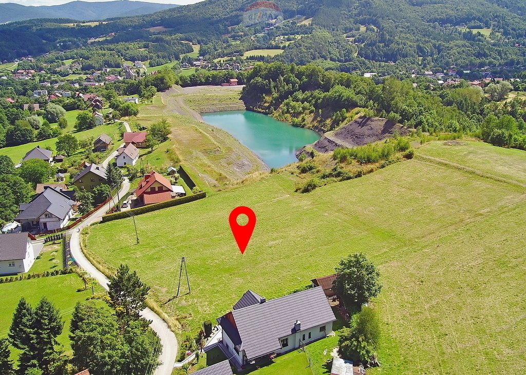 Widokowa działka rolna 3292 m² w Targanicach, bez prowizji Targanice  3 292m2 Foto 1