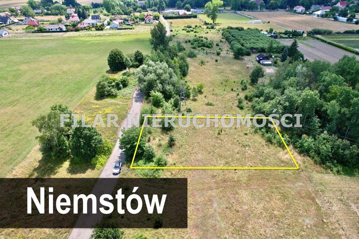 Działka 13,45 ara z lasem i potokiem w Niemstowie Niemstów  1 345m2 Foto 1