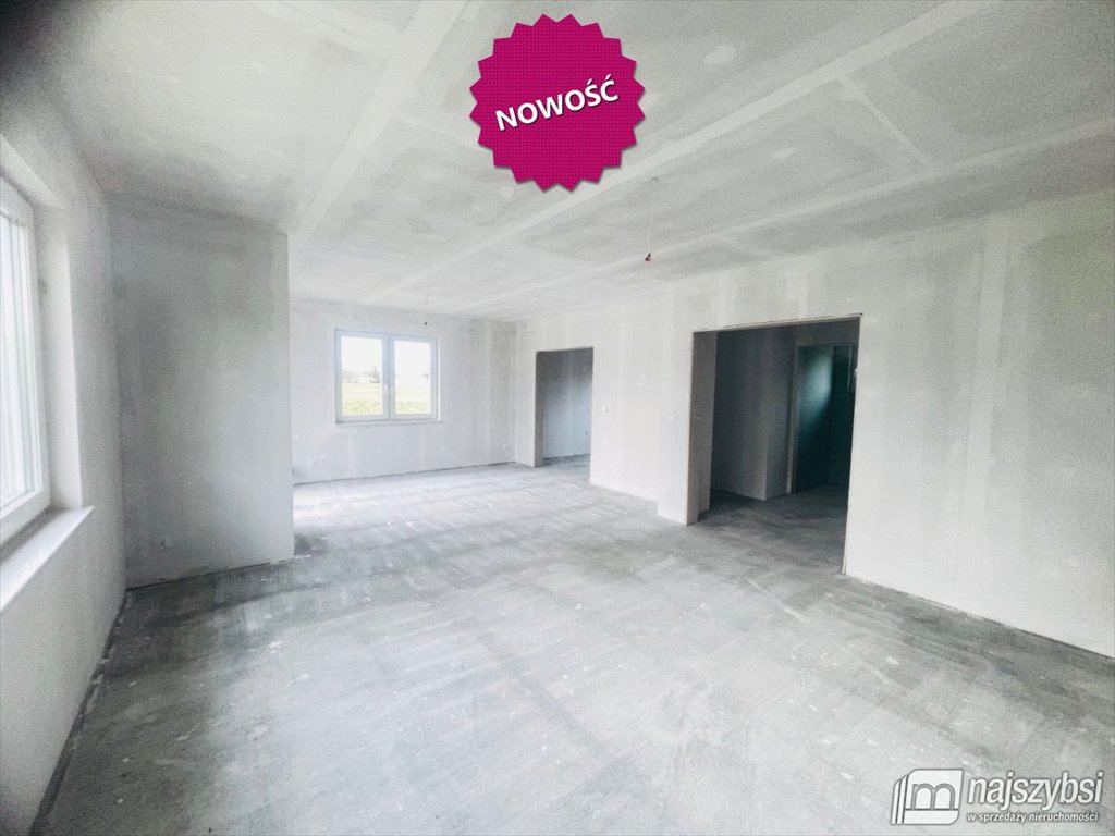 Sprzedam nowoczesny dom 127 m² z garażem i tarasem w Kołobrzegu: Kołobrzeg