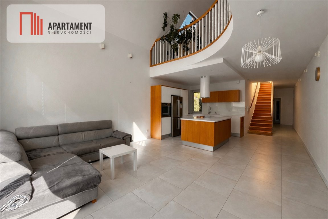 Nowoczesny dom 125 m² z ogrodem i miejscem parkingowym Straszyn  125m2 Foto 1