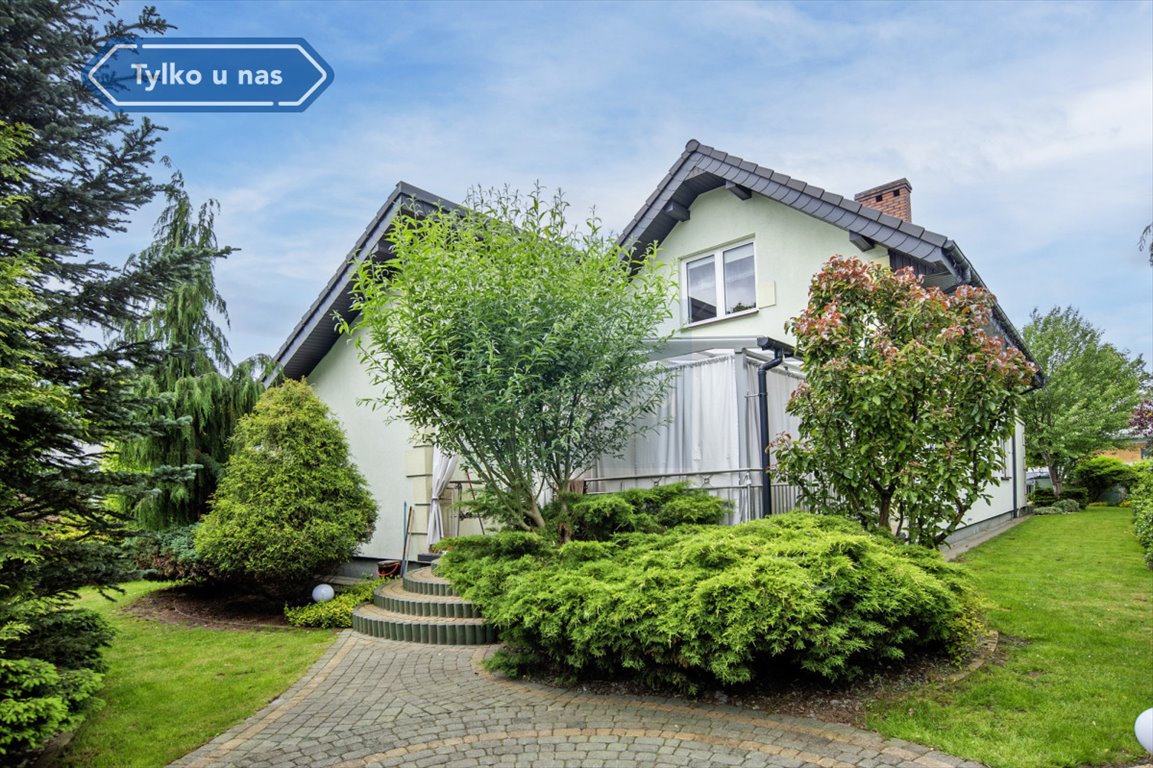 Dom wolnostojący 152m² z garażem, tarasami i ogrodem Częstochowa, Stradom, Wiśniowieckiego  240m2 Foto 1