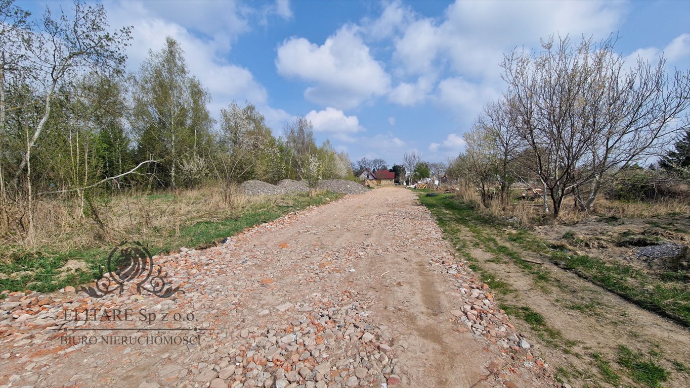 Działka 1300m2 pod dom w spokojnej okolicy z budową w cenie Lutynia, Lutynia  1 300m2 Foto 1