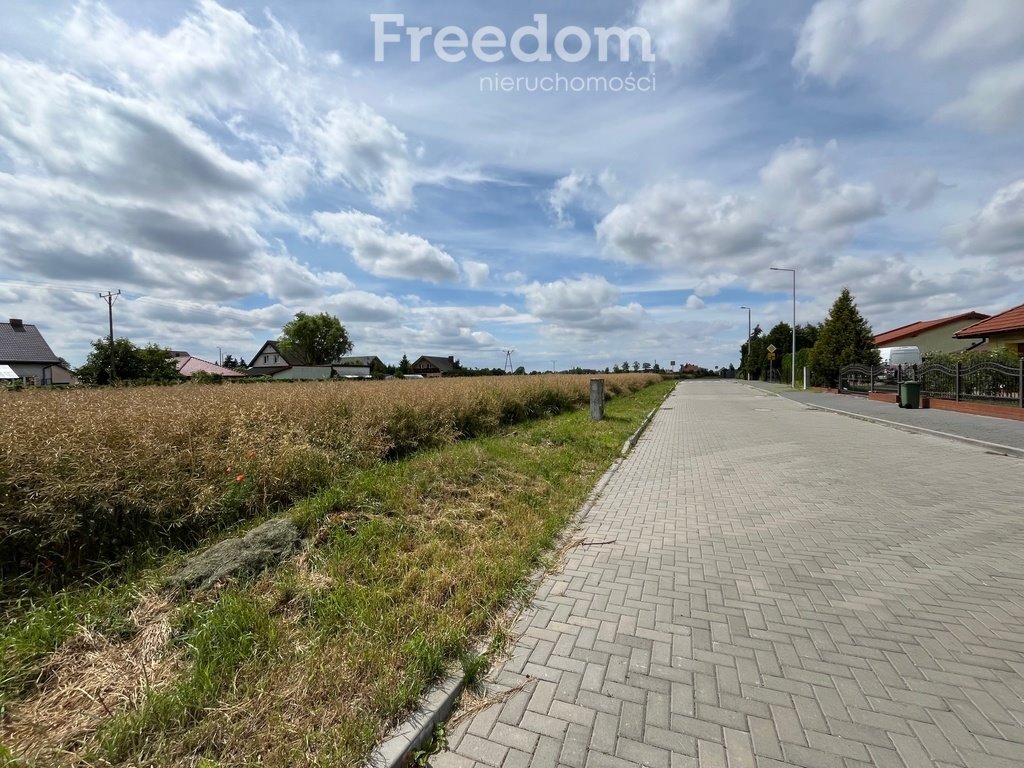 Działka budowlana na sprzedaż Chełmża, księdza prałata Józefa Szydzika  930m2 Foto 1