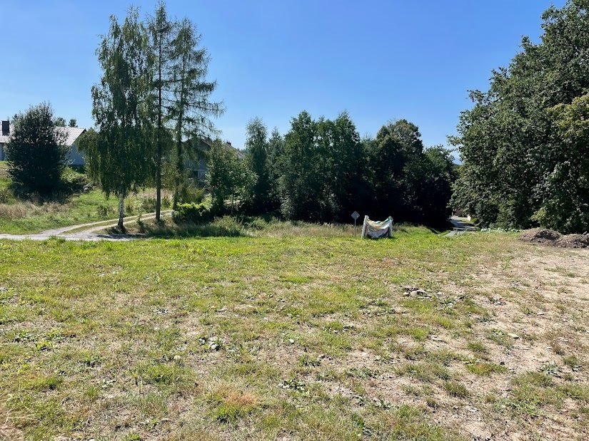 Działka budowlana 697 m² z mediami - idealna pod dom lub działalność. Malec  697m2 Foto 1