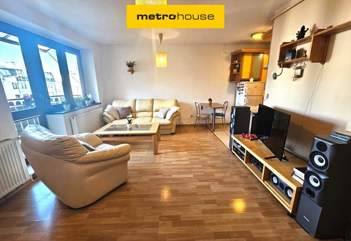 Mieszkanie trzypokojowe na sprzedaż Piaseczno  63m2 Foto 1