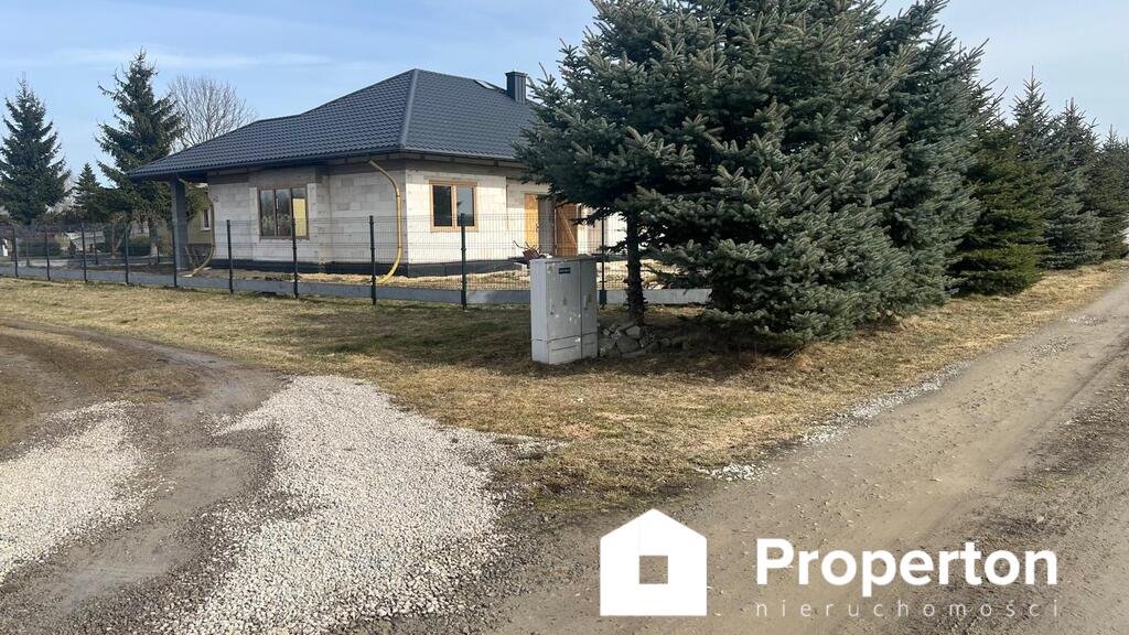 Przestronny dom 126 m² z ogrodem i tarasem w Żabiej Woli Żabia Wola  126m2 Foto 1