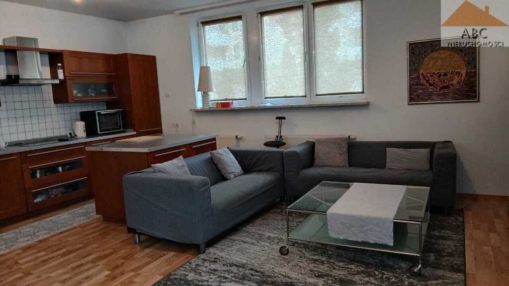 Mieszkanie trzypokojowe na wynajem Warszawa, Śródmieście, Dzika  80m2 Foto 1