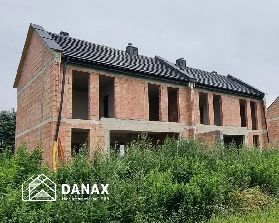 Nowoczesny dom w stanie surowym z dużą działką w Wołowicach Wołowice  147m2 Foto 1