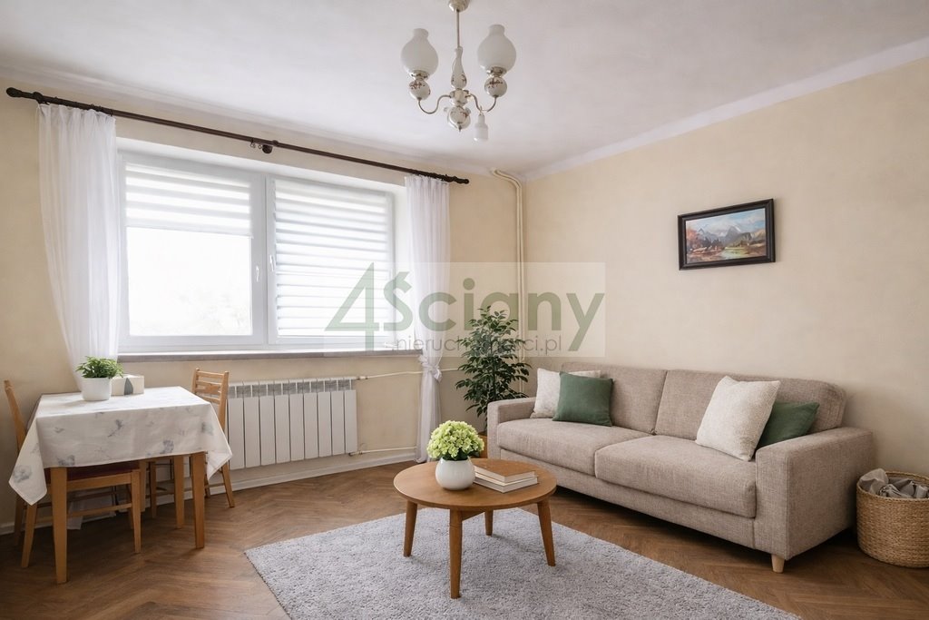 Kawalerka 18,6 m² z widokiem na zielone podwórze Warszawa, Wola, Ożarowska  19m2 Foto 1