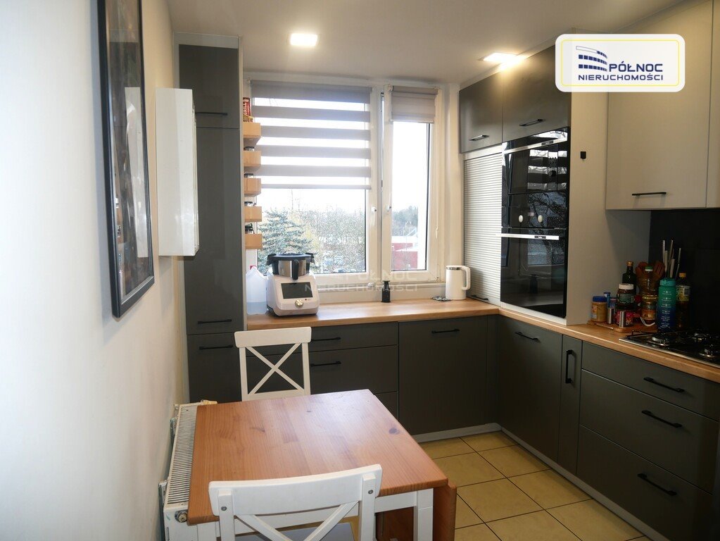 Mieszkanie dwupokojowe na sprzedaż Bolesławiec, al. Aleja Wojska Polskiego  44m2 Foto 1