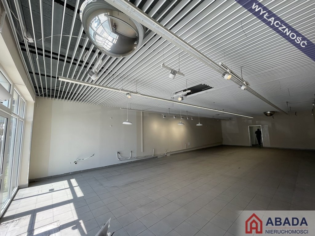 Lokal użytkowy na wynajem Piaseczno  140m2 Foto 1