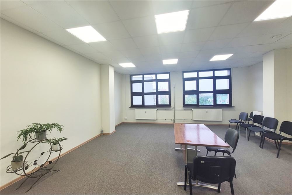 Nowoczesny lokal biurowy 52,4 m2 z klimą i parkingiem Zabrze  52m2 Foto 1