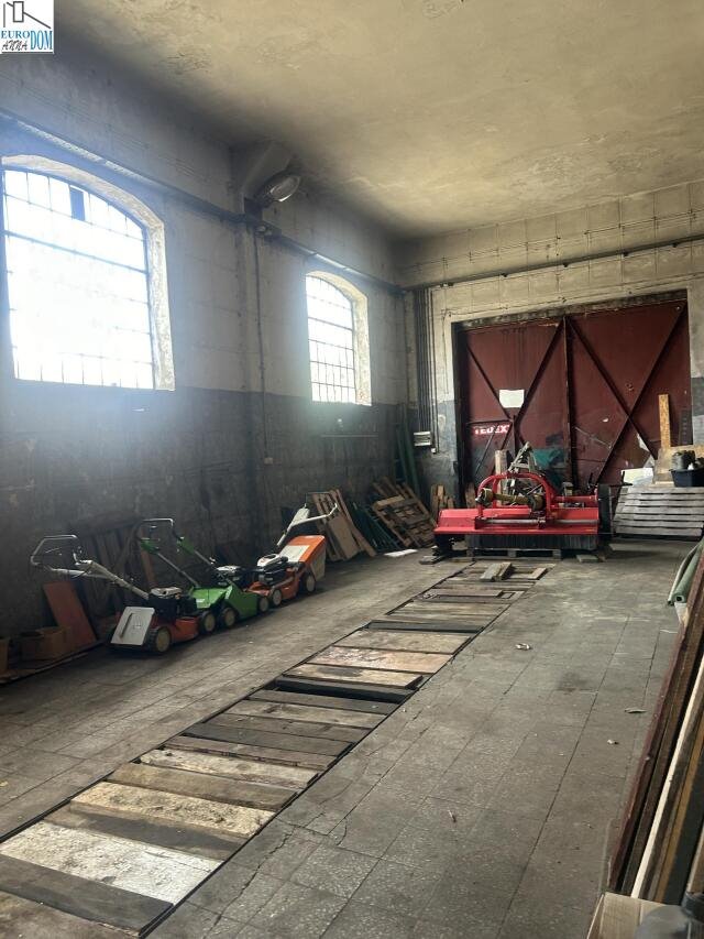 Lokal użytkowy na sprzedaż Będzin  680m2 Foto 4