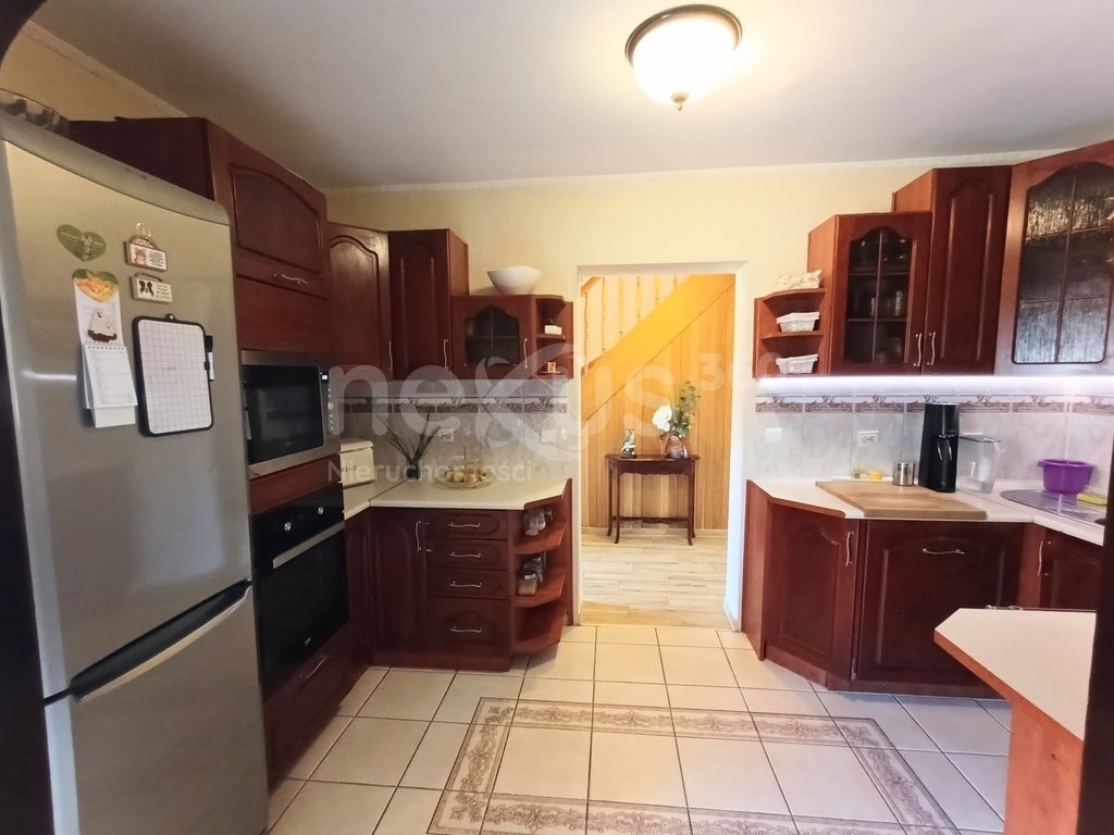 Przestronny dom po remoncie, garaż, piękny ogród Twardogóra  176m2 Foto 1