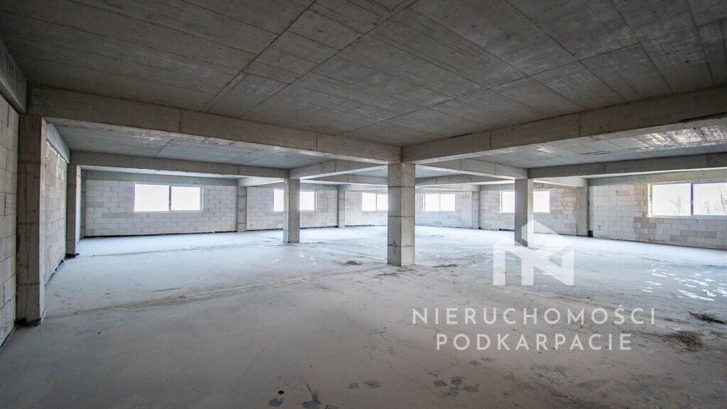 Magazyn 600 m2 z windą i placem TIR w Rzeszowie Rzeszów, Staromieście, Stanisława Trembeckiego  600m2 Foto 1