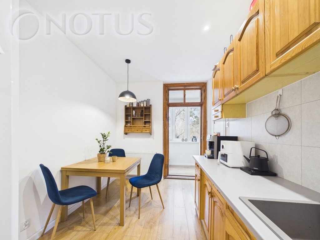 Przestronne 41 m² po remoncie z loggią i zielenią Wrocław, Topolowa  41m2 Foto 1