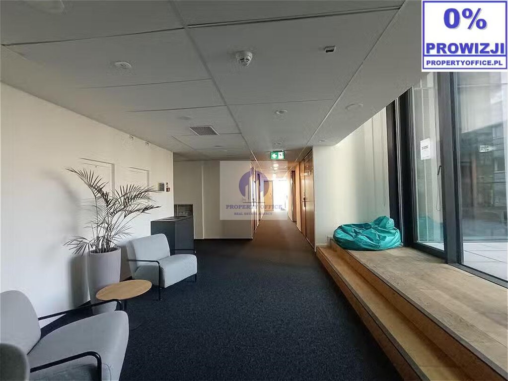 Zapraszam do wynajmu biurka coworkingowego 4 m² w nowoczesnym biurowcu Warszawa Warszawa, Śródmieście, Świętokrzyska  4m2 Foto 1