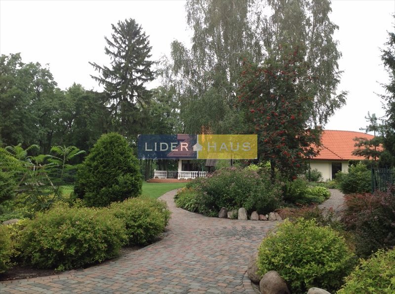 Dom na sprzedaż Biskupiec 900m2 Foto 1 Dom na sprzedaż Biskupiec 900m2 Foto 1