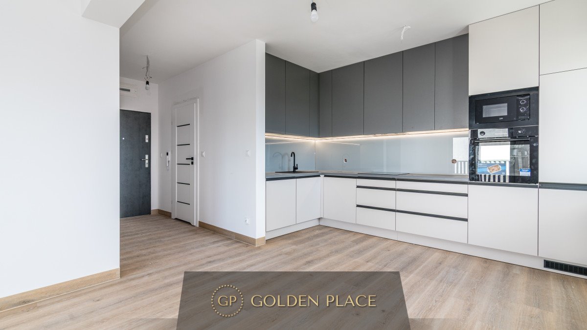 Mieszkanie dwupokojowe na sprzedaż Łeba, Kolonijna  46m2 Foto 1