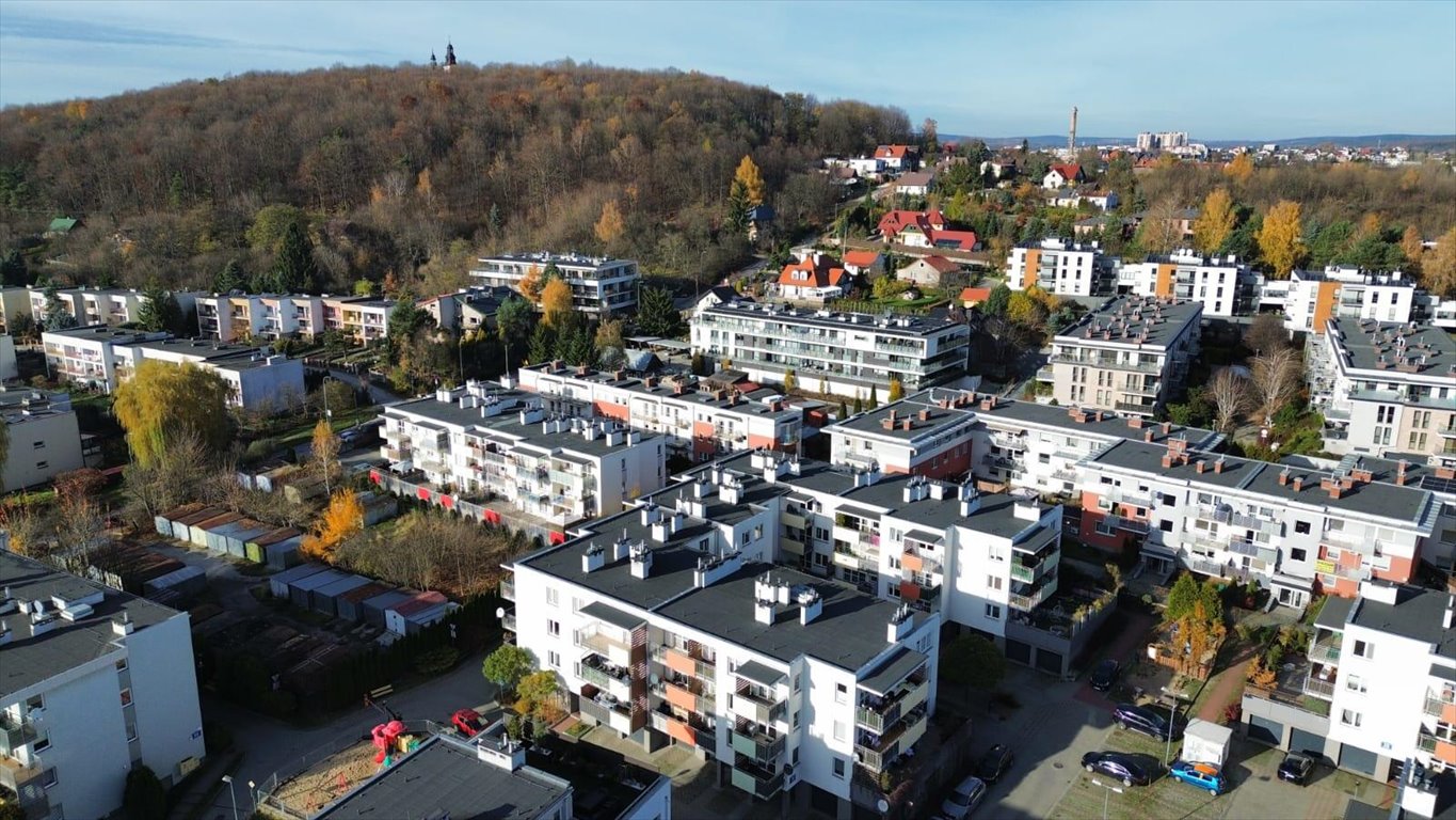 Mieszkanie trzypokojowe na sprzedaż Kielce, Podkarczówka, Kołłątaja  68m2 Foto 1