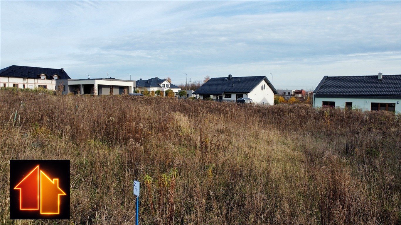 Działka budowlana 693 m² z mediami i spokojną okolicą Kutno, Janiny Porazińskiej  693m2 Foto 1