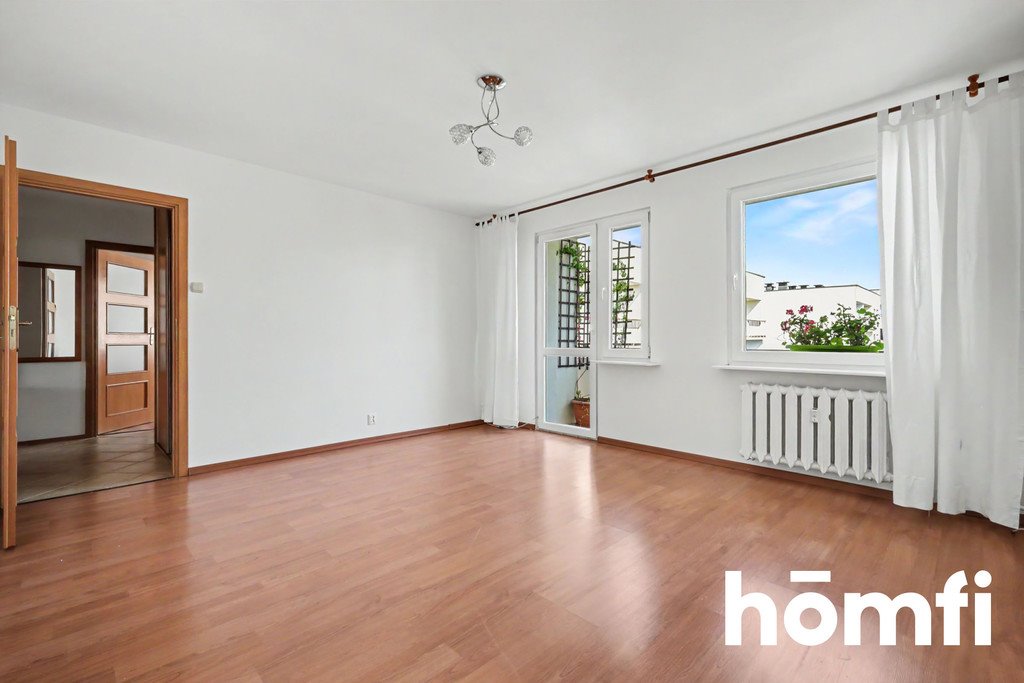Na sprzedaż przestronne 75 m² mieszkanie w Kielcach z dużym potencjałem Kielce, Ślichowice, Edmunda Massalskiego  75m2 Foto 1