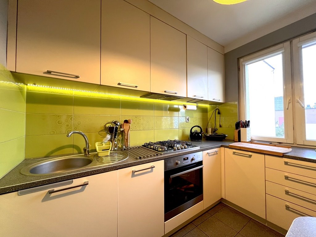 Mieszkanie trzypokojowe na sprzedaż Rzeszów, al. Tadeusza Rejtana  50m2 Foto 1