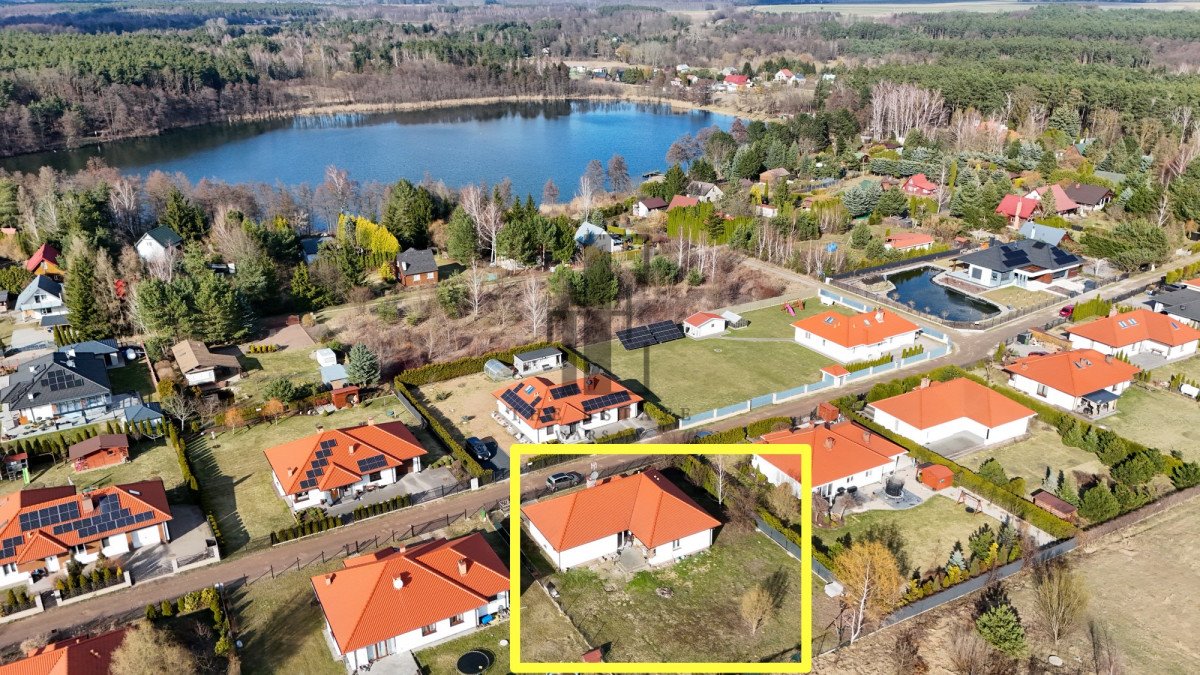 Dom wolnostojący 149,67 m2 z działką 950 m2, garaż Błędowo, Sielawy  150m2 Foto 1