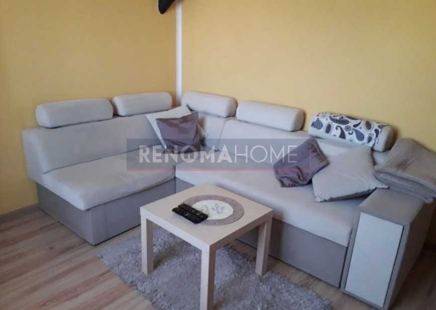 Mieszkanie trzypokojowe na sprzedaż Dzierżoniów  67m2 Foto 1