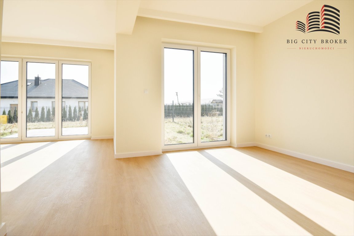 Nowoczesny dom 146 m2 z dużą działką - gotowy do wykończenia Dys, Topolowa  156m2 Foto 1