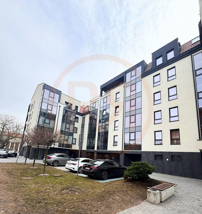 Przestronne 55,24 m2 w centrum Ełku z miejscem garażowym Ełk, Armii Krajowej  55m2 Foto 1