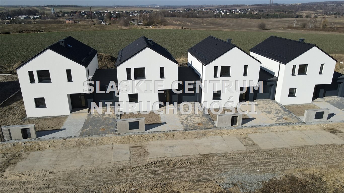 Nowoczesny dom 116 m² z ogrodem w Czeladzi - polecam!: Czeladź Madera: Widokowa