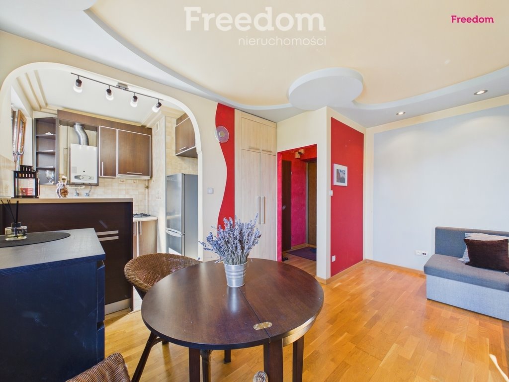 Kompaktowe 22,83 m² w centrum Radomia - idealne dla singla Radom, Śródmieście, Stefana Żeromskiego  23m2 Foto 1