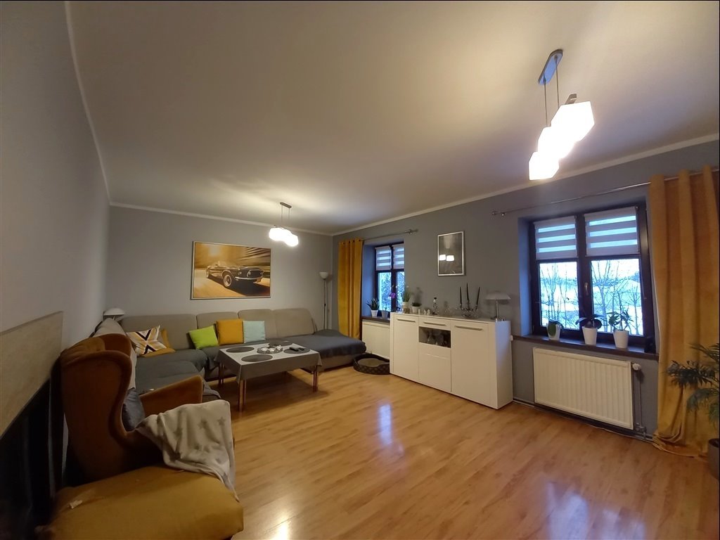 Sprzedam dom z możliwością adaptacji na wielorodzinną inwestycję Jedlina-Zdrój  1 000m2 Foto 1