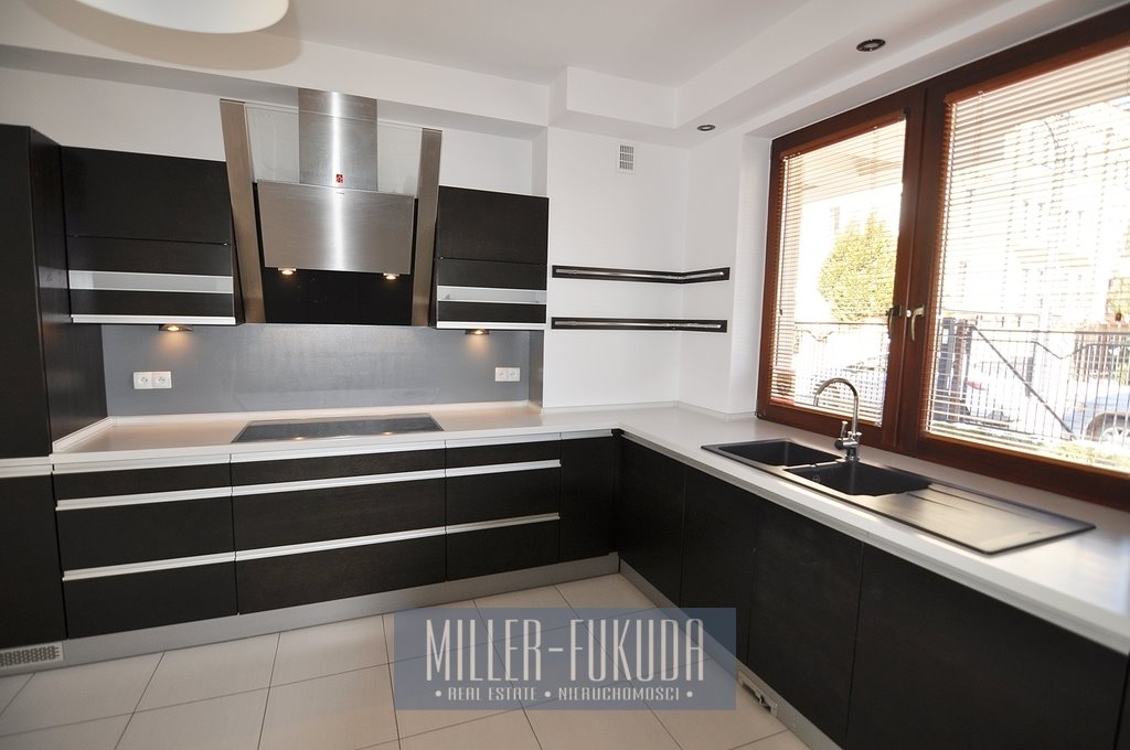 Luksusowy dom 420 m2 z ogrodem, klimatyzacją i garażem Warszawa, Wilanów  420m2 Foto 1