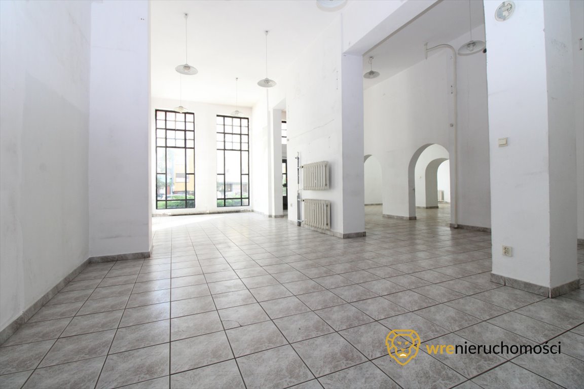 Przestronny lokal 188 m² z dużymi witrynami i 2 wejściami Wrocław, Huby, Wesoła  188m2 Foto 1