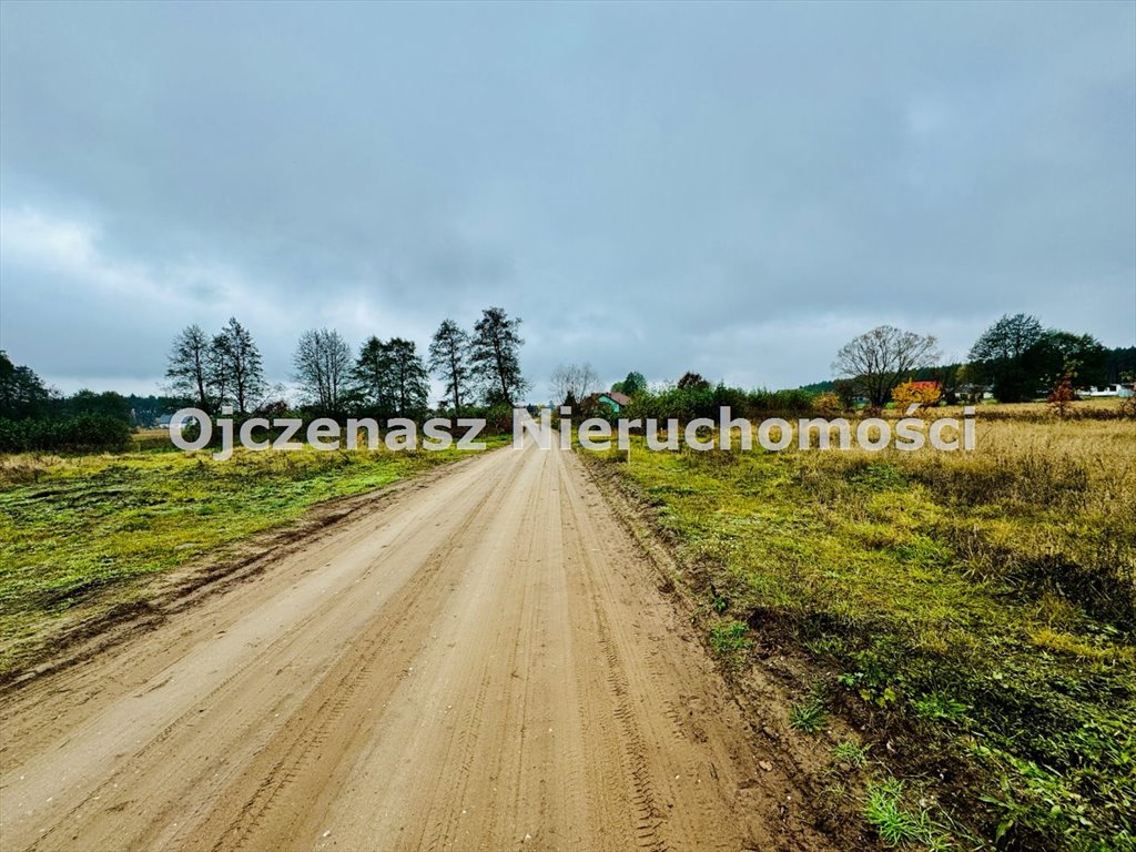 Działka 1000 m2 w Rynarzewie, blisko sklepów i szkoły. Rynarzewo  1 013m2 Foto 1