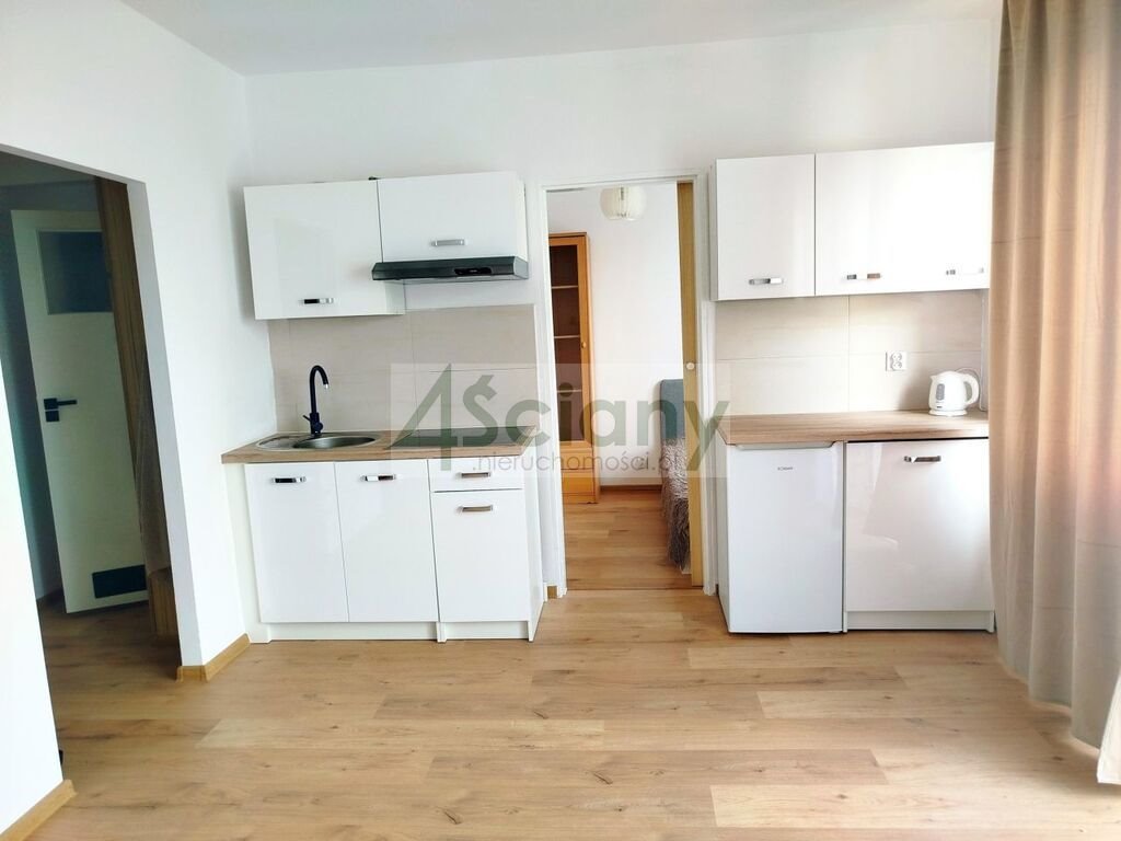 Dwupokojowe mieszkanie 31 m2 z balkonem, blisko metra Warszawa, Mokotów, Stefana Bryły  31m2 Foto 1