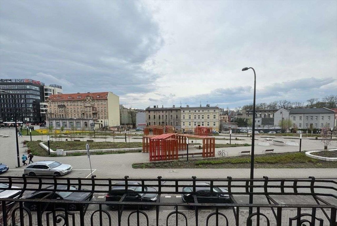 Lokal użytkowy na sprzedaż Gliwice, Centrum, ul. Stanisława Dubois  2 700m2 Foto 4